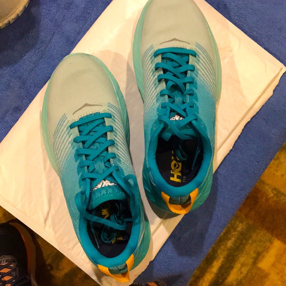 HOKA ONE ONE MACH 3 WOMENS SZ 8.5 ATHLETIC RUNNING SHOES